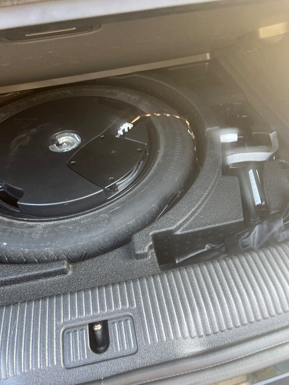 Audi Q3 - фото 21