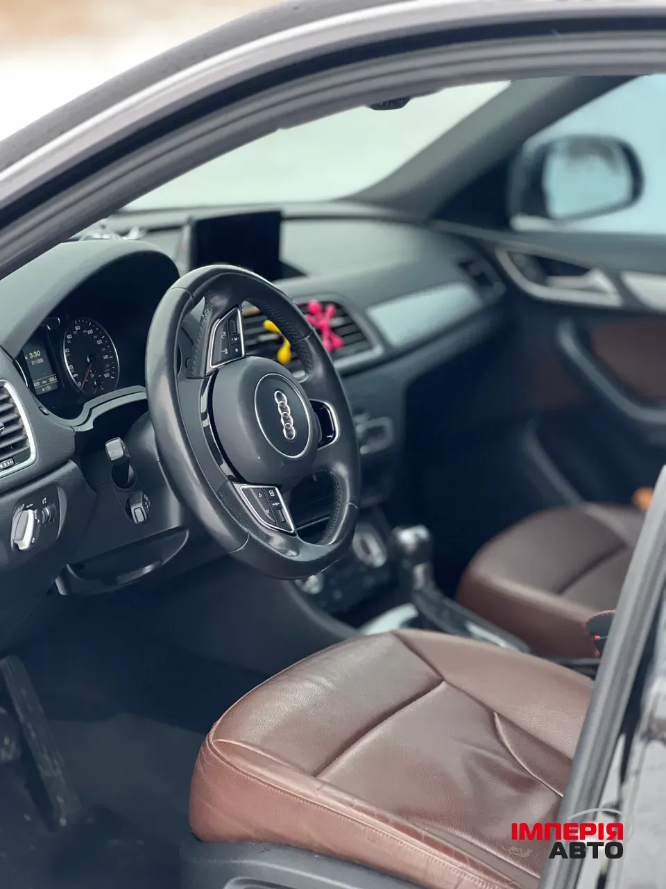 Audi Q3 - фото 4