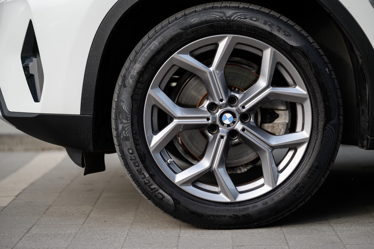 BMW X3 - фото 11