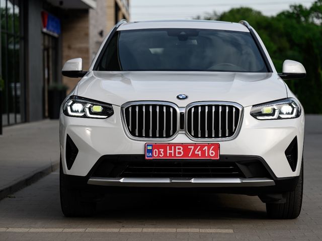 BMW X3 - фото 3