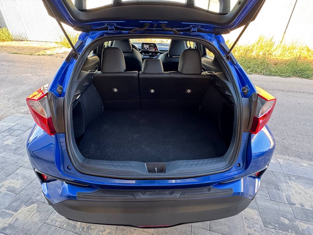 Toyota C-HR - фото 7