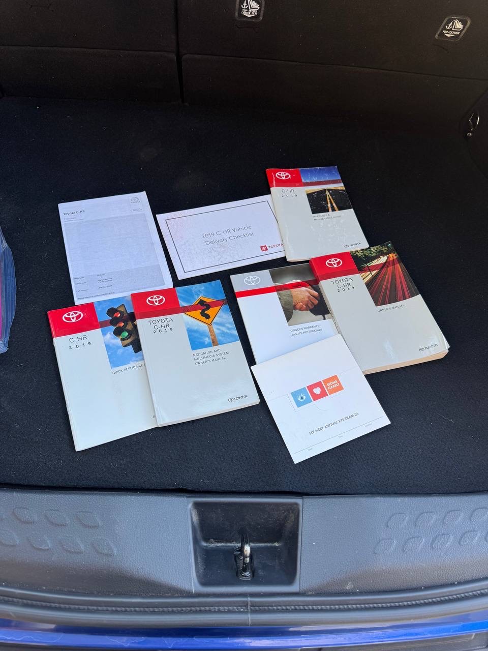 Toyota C-HR - фото 15