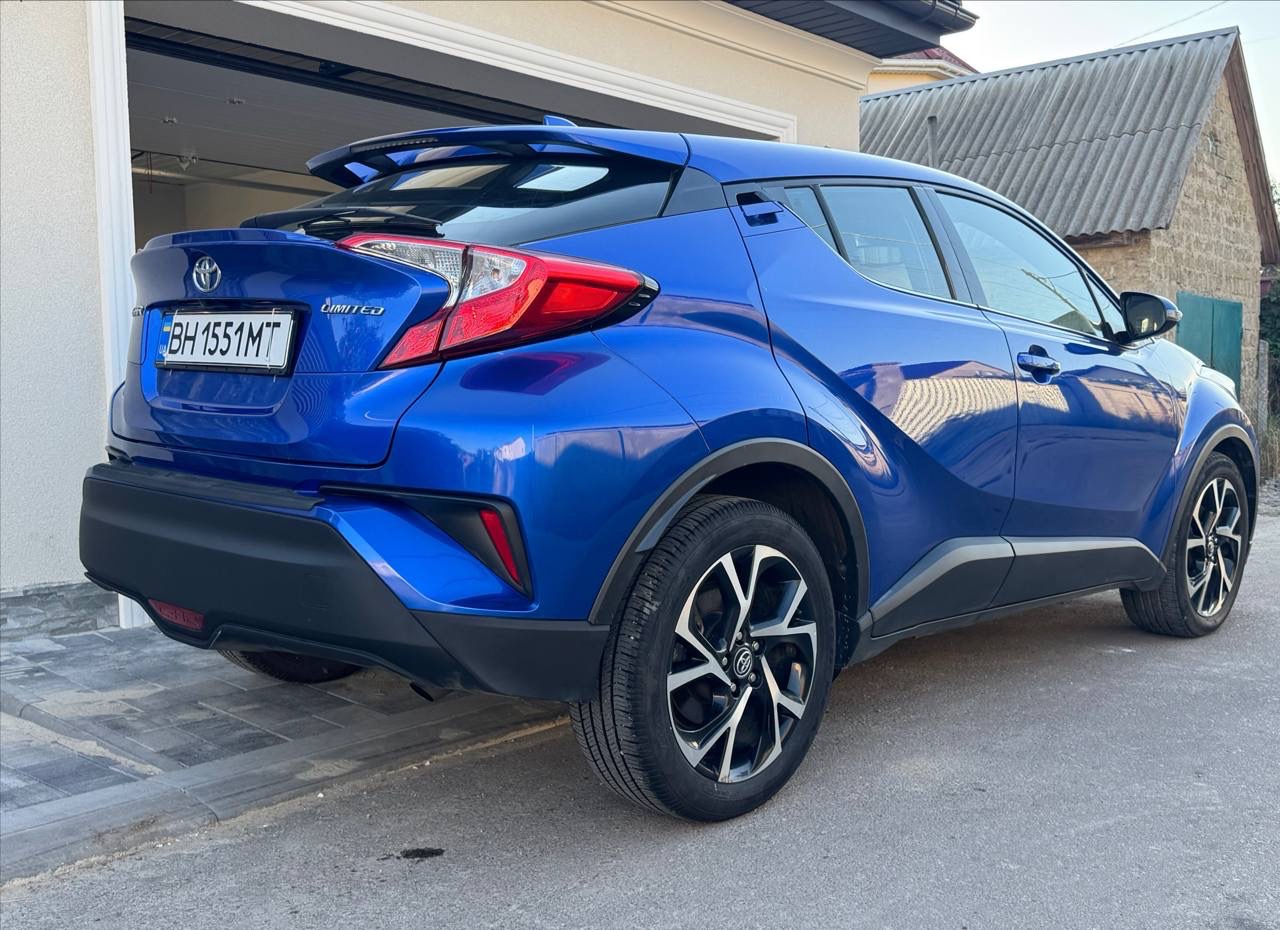 Toyota C-HR - фото 18