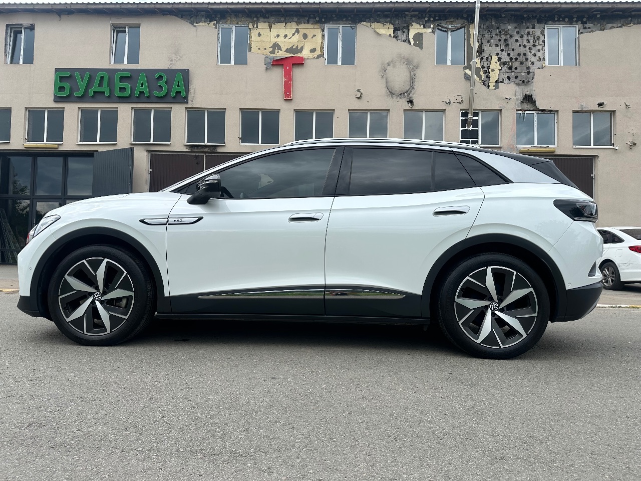 Volkswagen ID.4 - фото 7