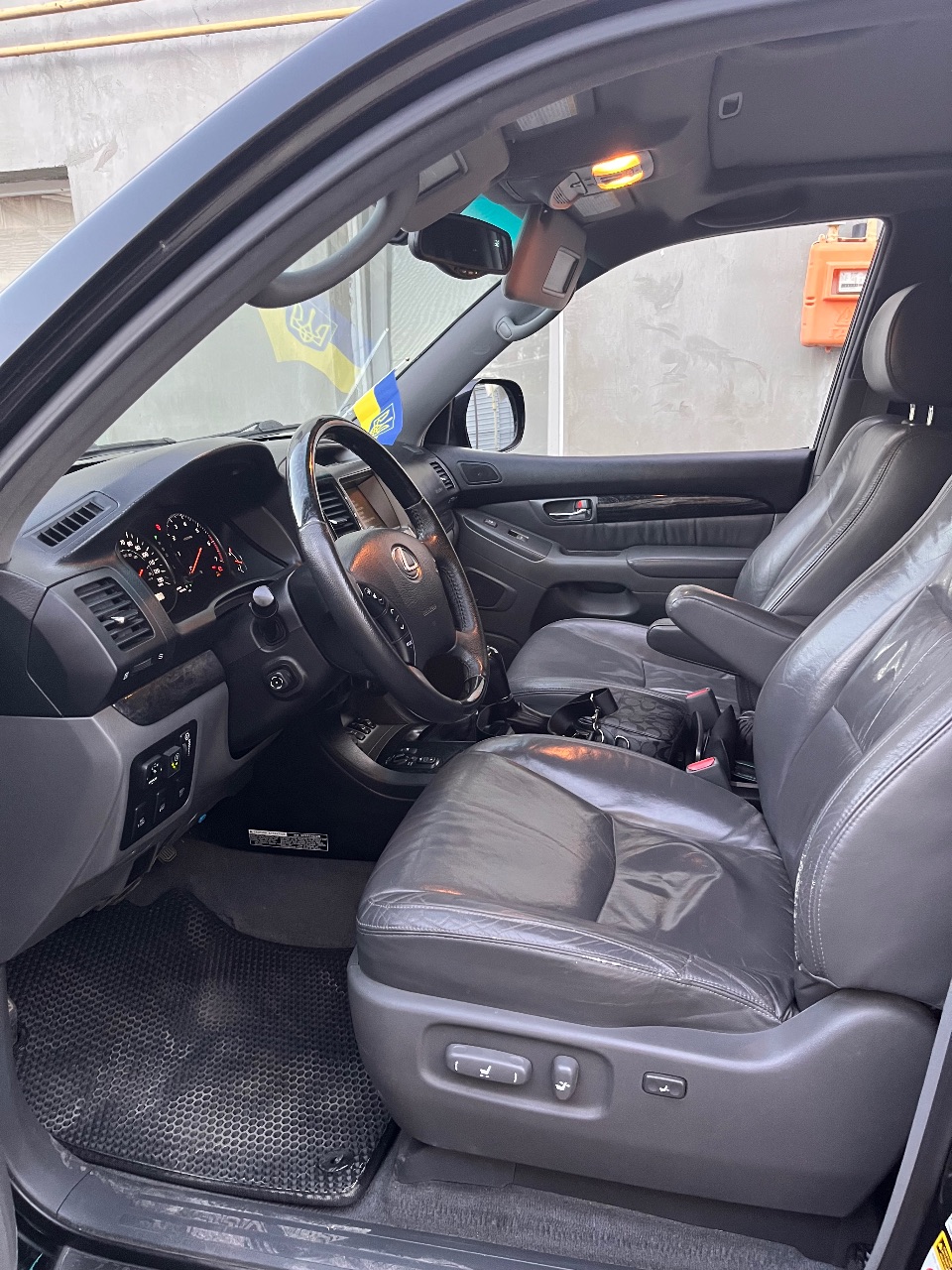 Lexus GX - фото 12