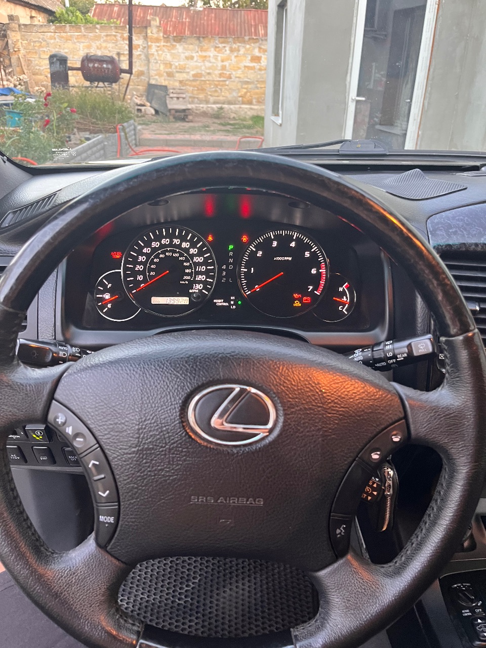 Lexus GX - фото 9