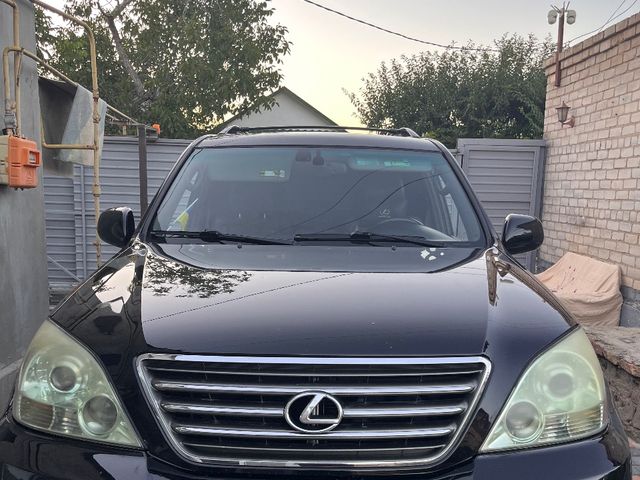 Lexus GX - фото 1