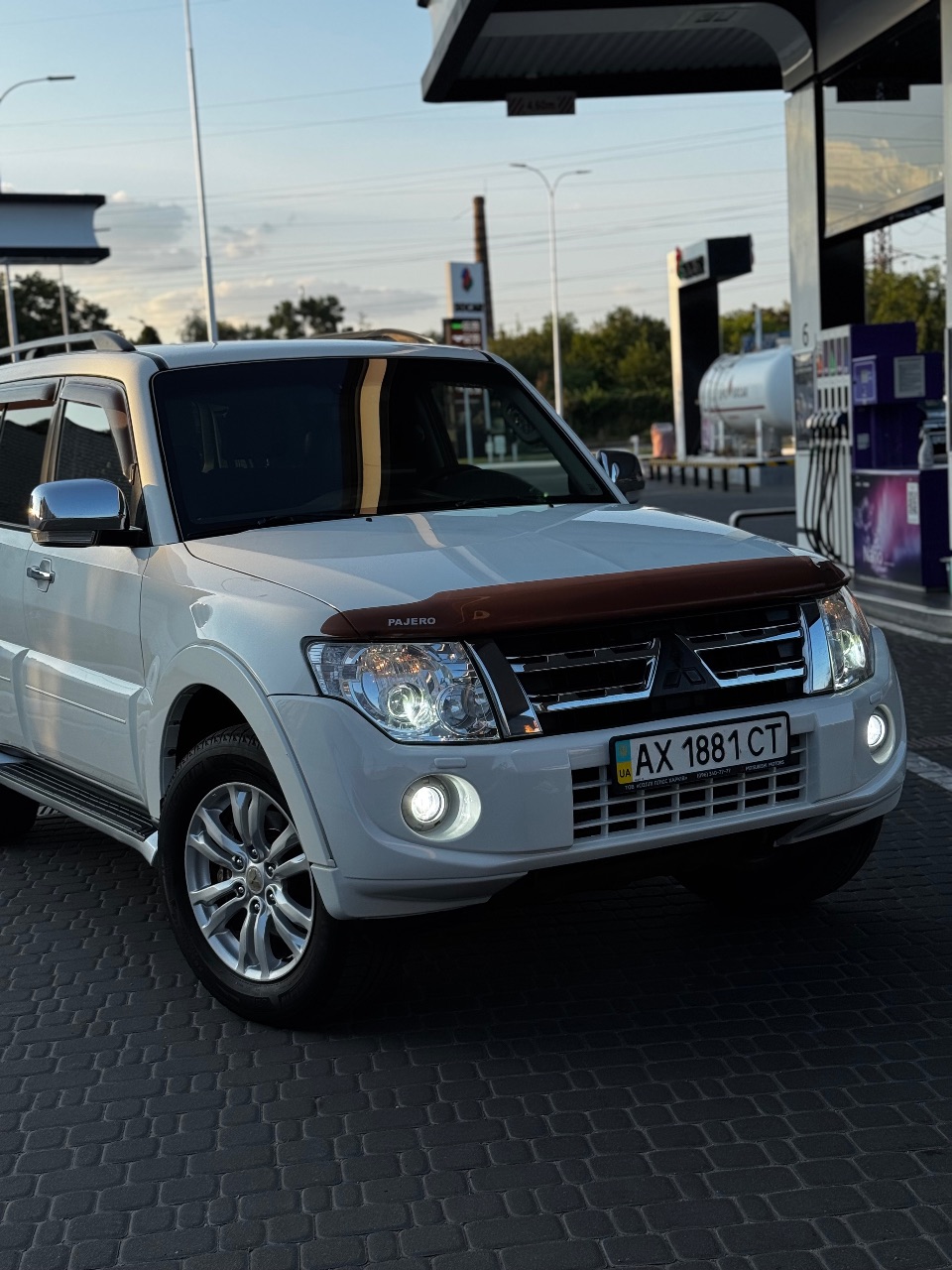 Mitsubishi Pajero - фото 4