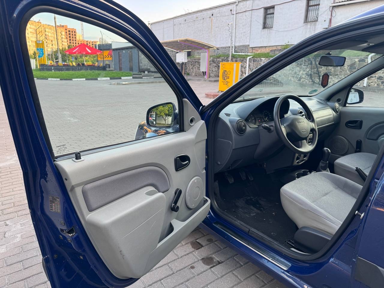 Dacia Logan - фото 14