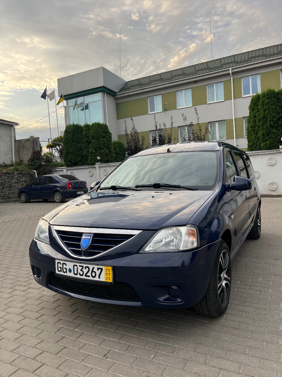 Dacia Logan - фото 10