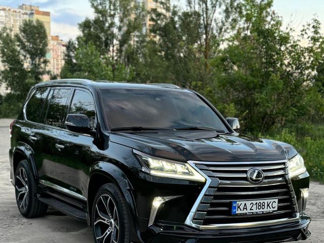 Lexus LX - фото 2
