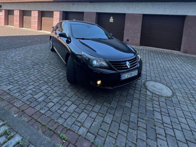 Renault Latitude - фото 1
