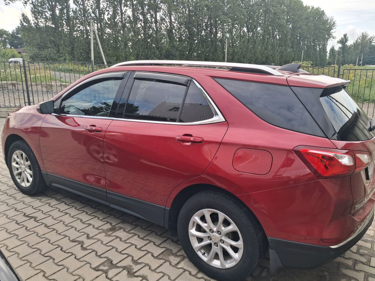 Chevrolet Equinox - фото 6