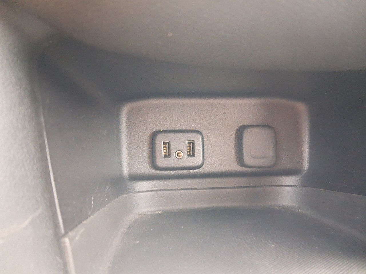 Chevrolet Equinox - фото 30