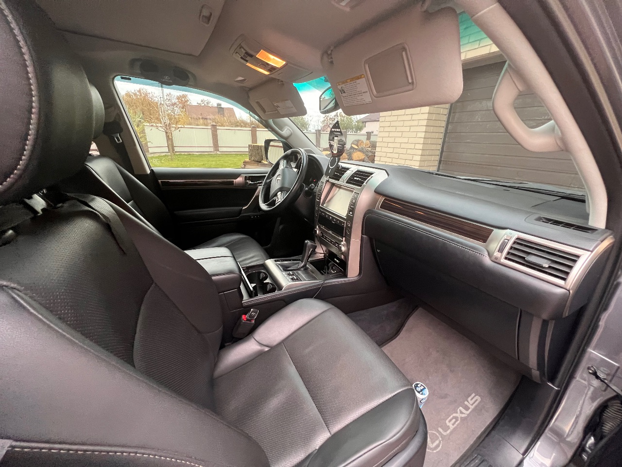 Lexus GX - фото 8