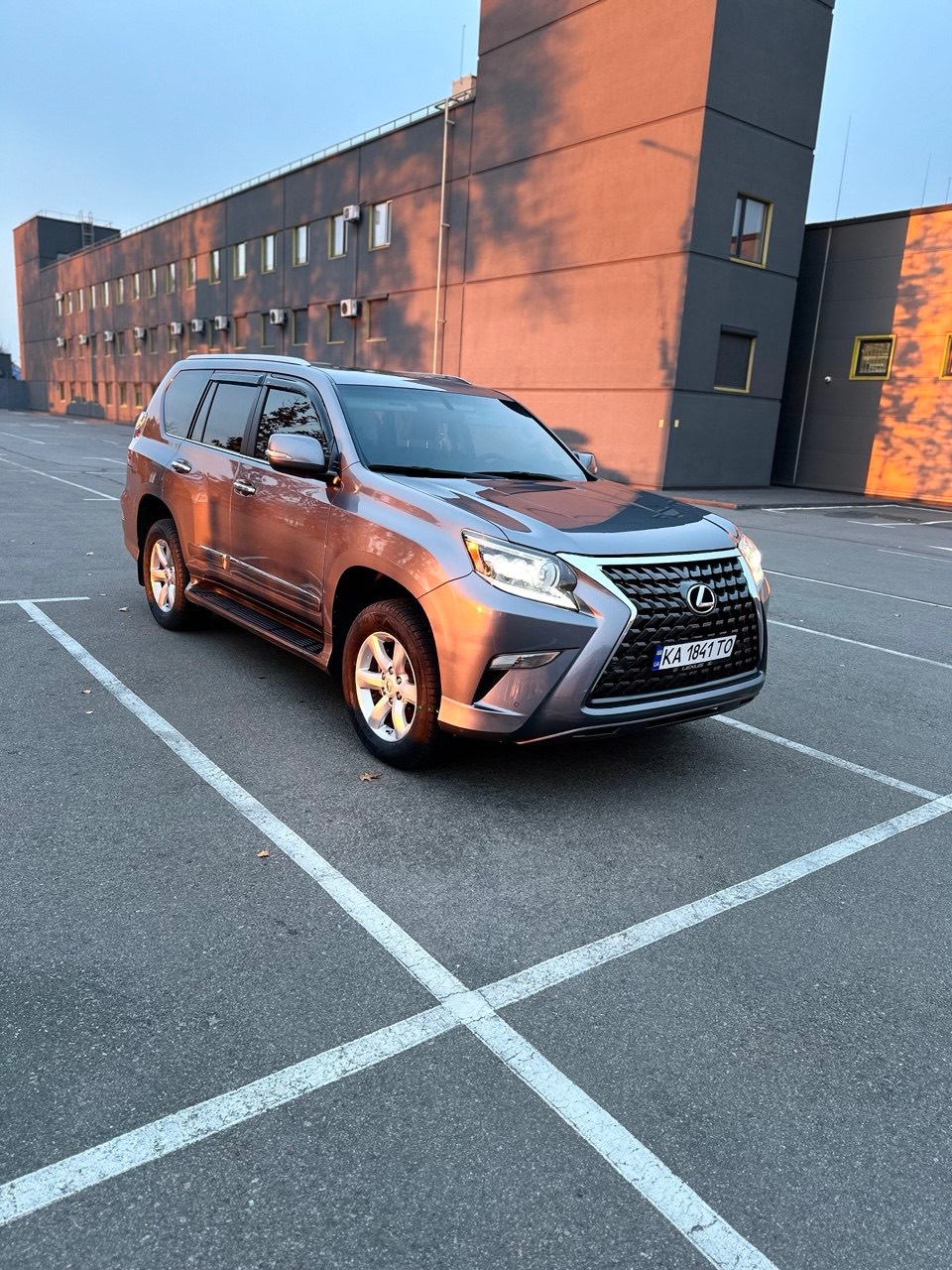 Lexus GX - фото 6