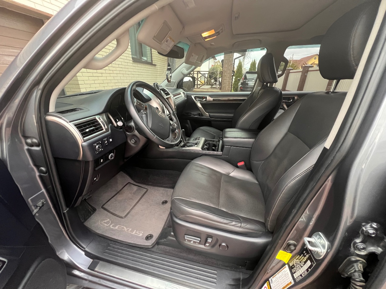 Lexus GX - фото 9