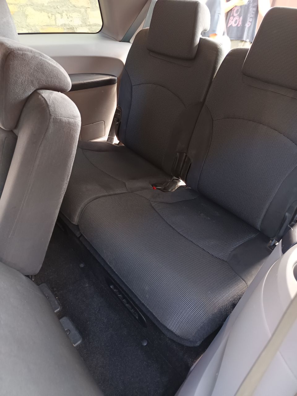 Mitsubishi Grandis - фото 10