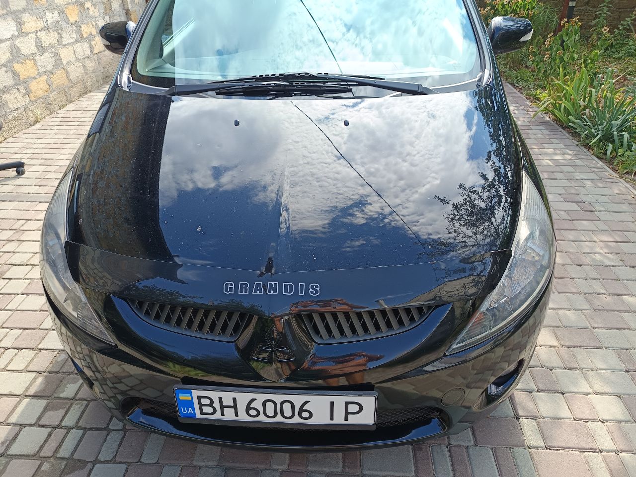 Mitsubishi Grandis - фото 3