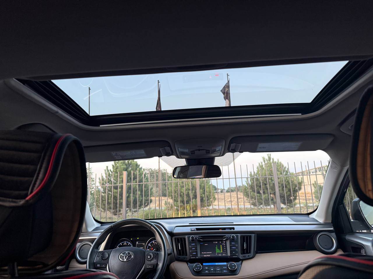 Toyota RAV4 - фото 15