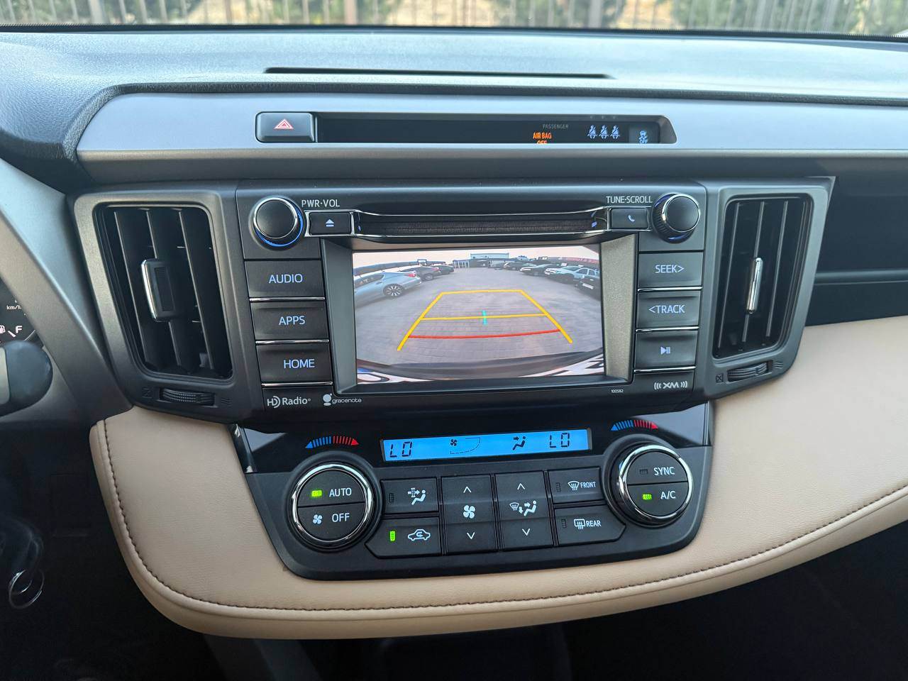 Toyota RAV4 - фото 11