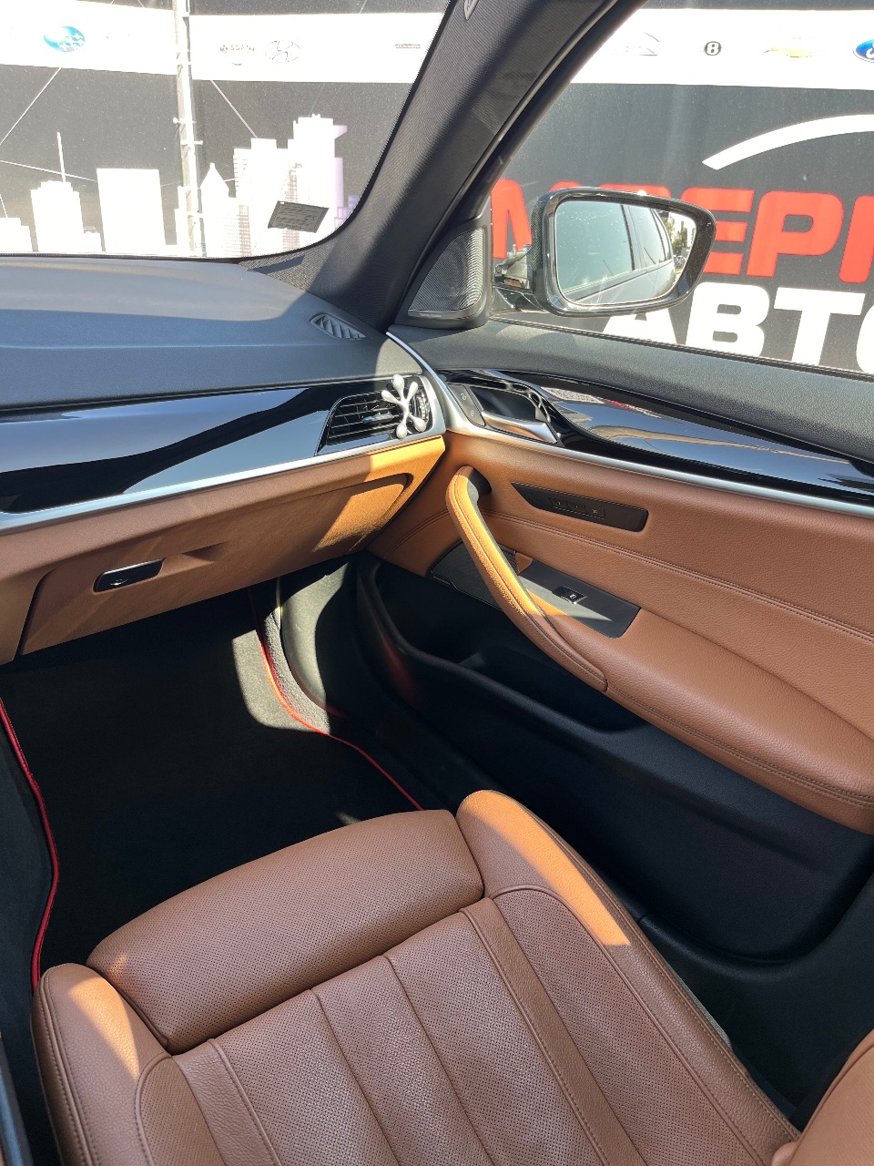 BMW 5 серії - фото 12