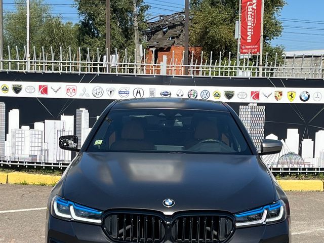 BMW 5 серії - фото 2