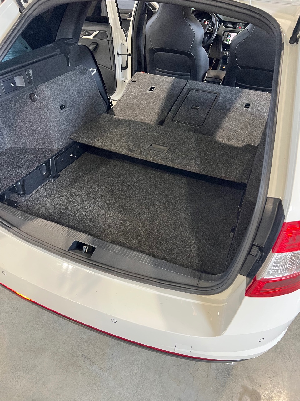 Skoda Octavia RS - фото 32