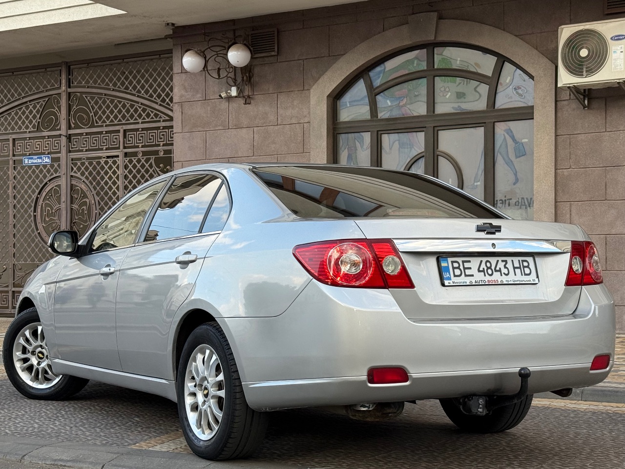 Chevrolet Epica - фото 7