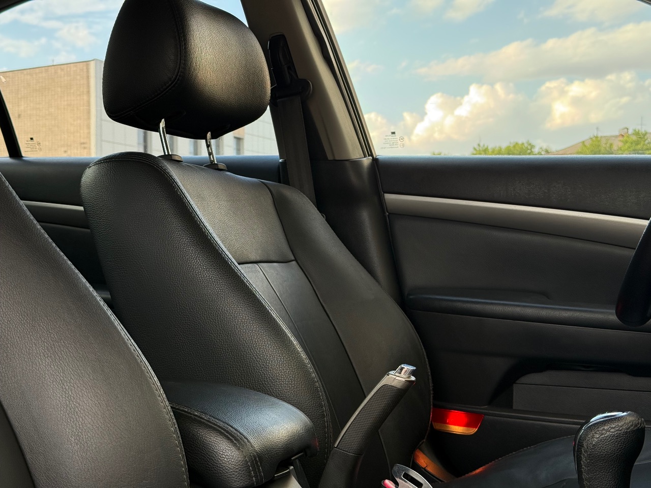 Chevrolet Epica - фото 23