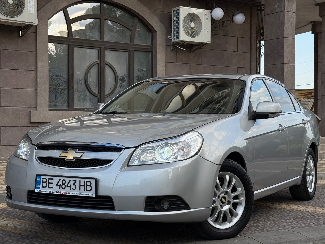 Chevrolet Epica - фото 14