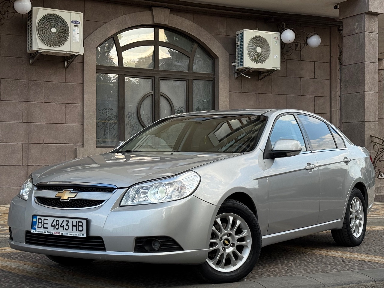 Chevrolet Epica - фото 15