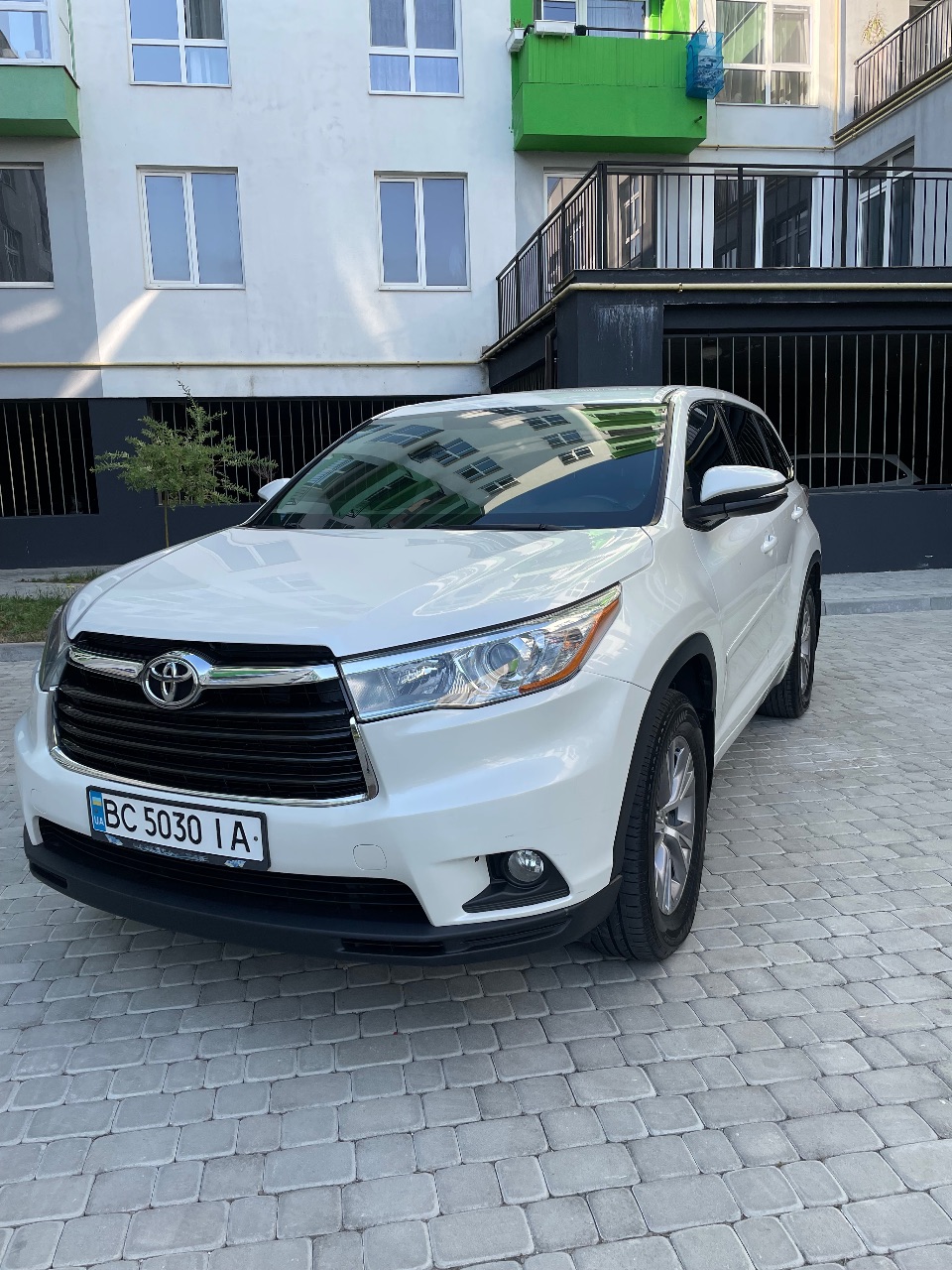 Toyota Highlander - фото 3