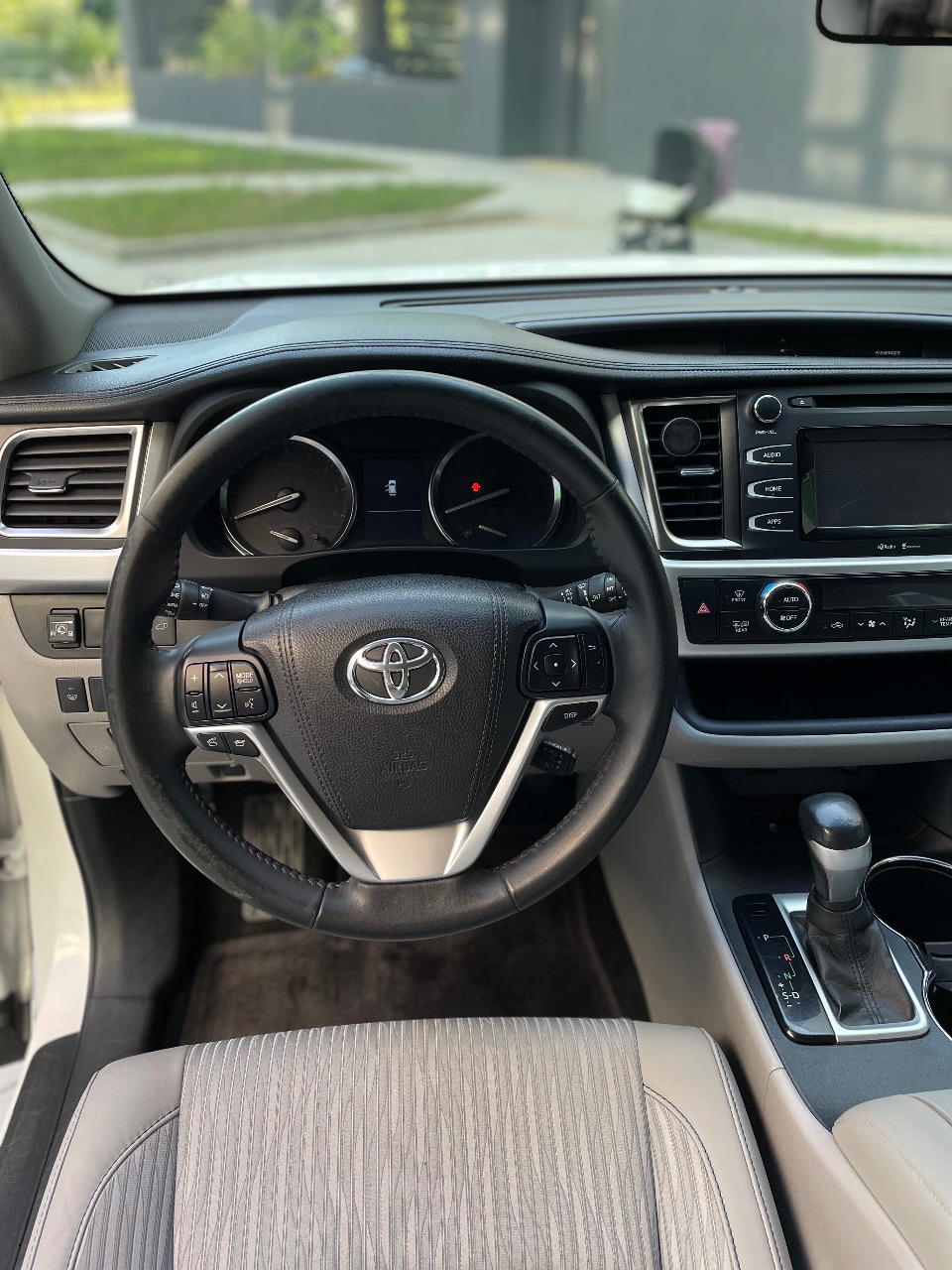 Toyota Highlander - фото 28