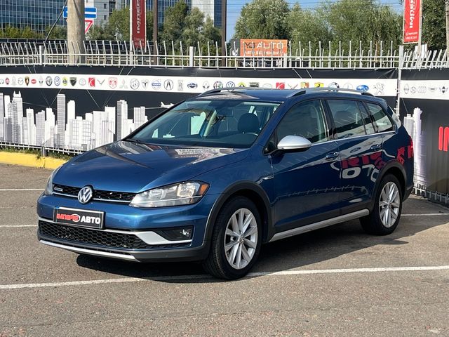 Volkswagen Golf - зображення 1
