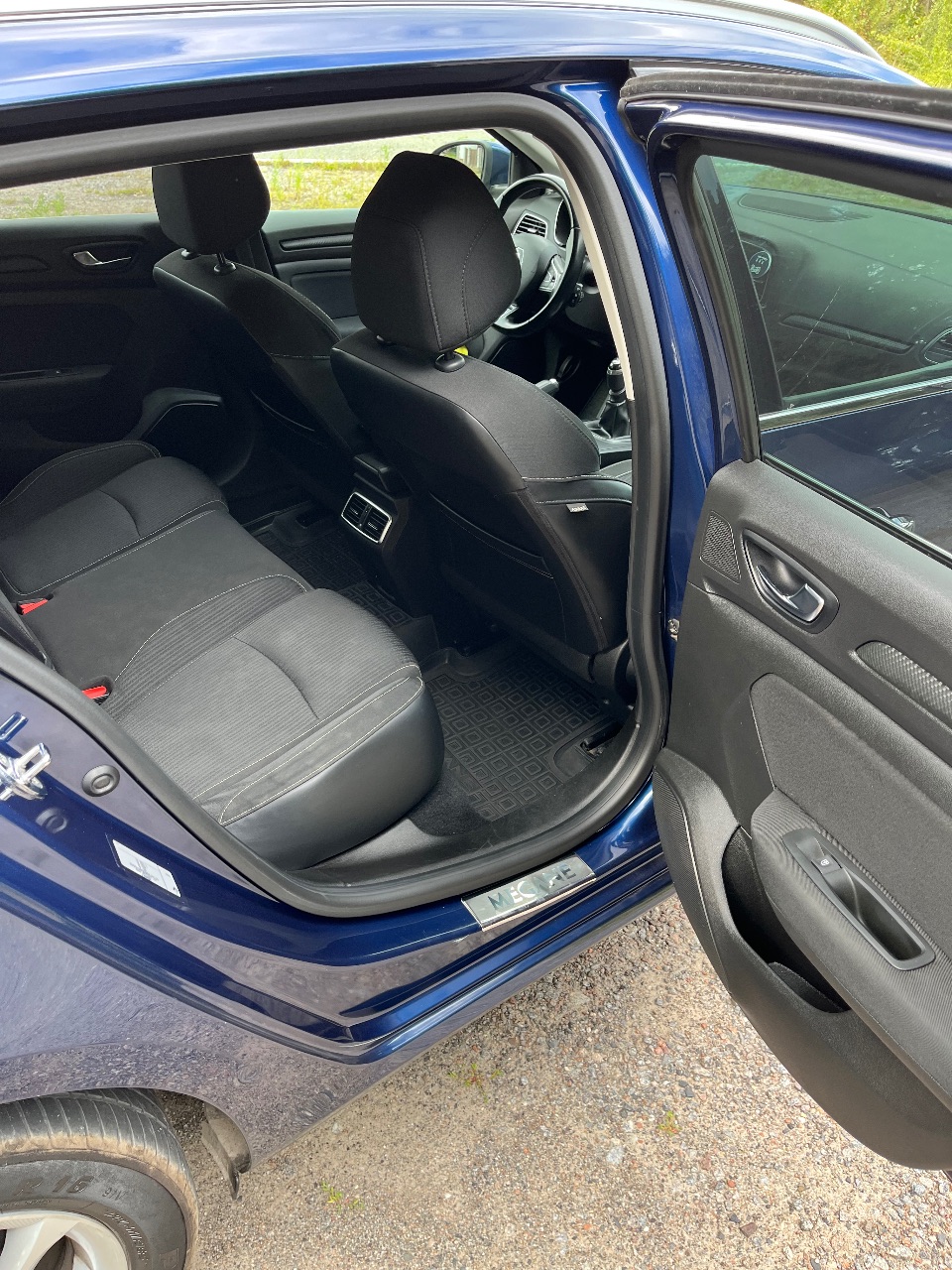 Renault Megane - фото 14