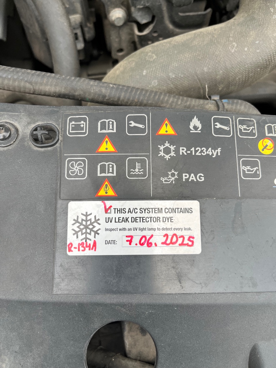 Renault Megane - фото 24