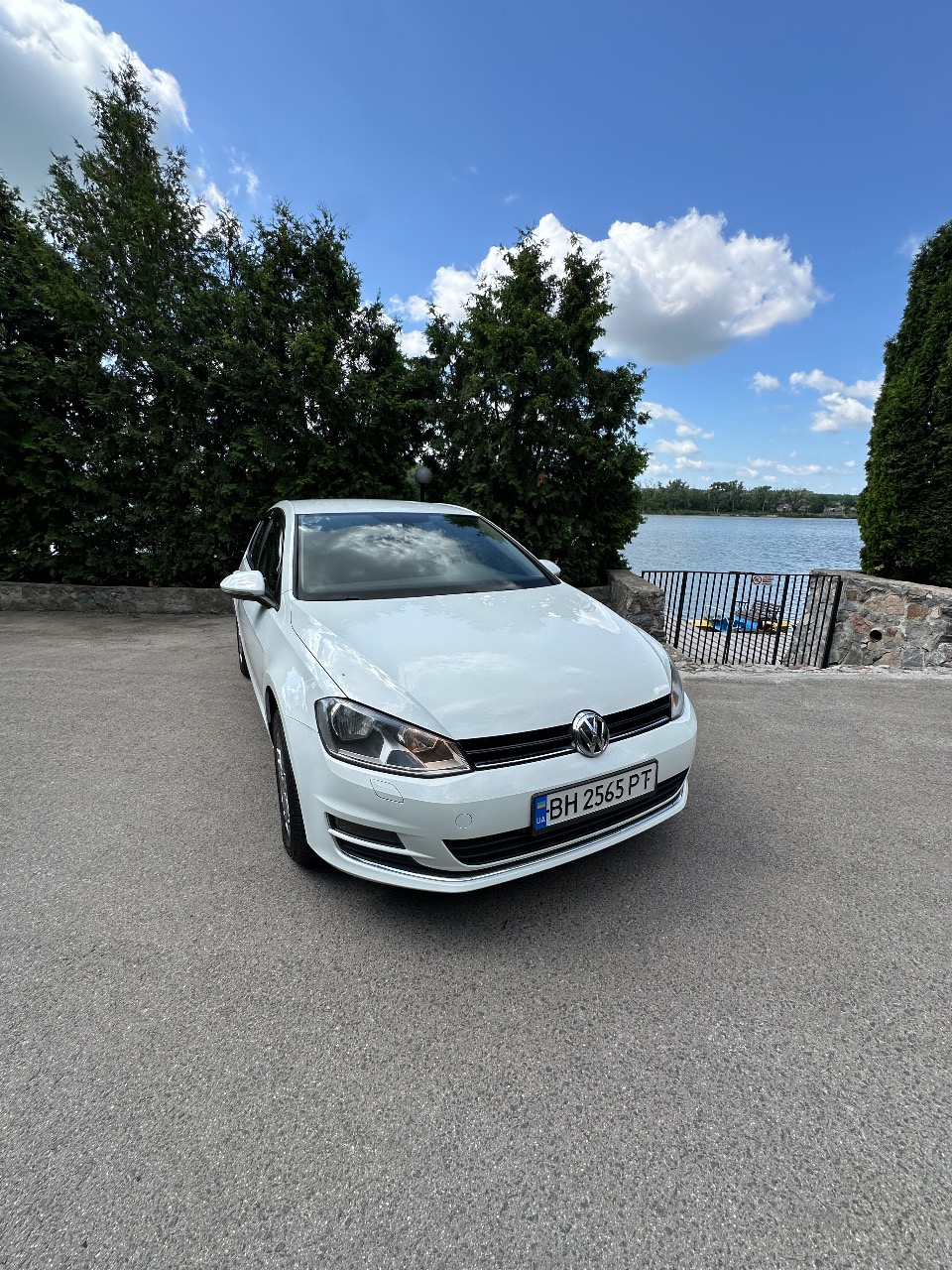 Volkswagen Golf - фото 9