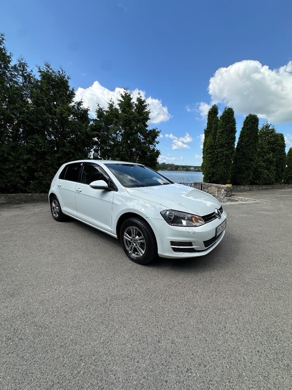 Volkswagen Golf - фото 16