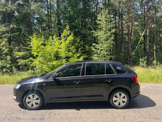 Skoda Rapid - фото 3