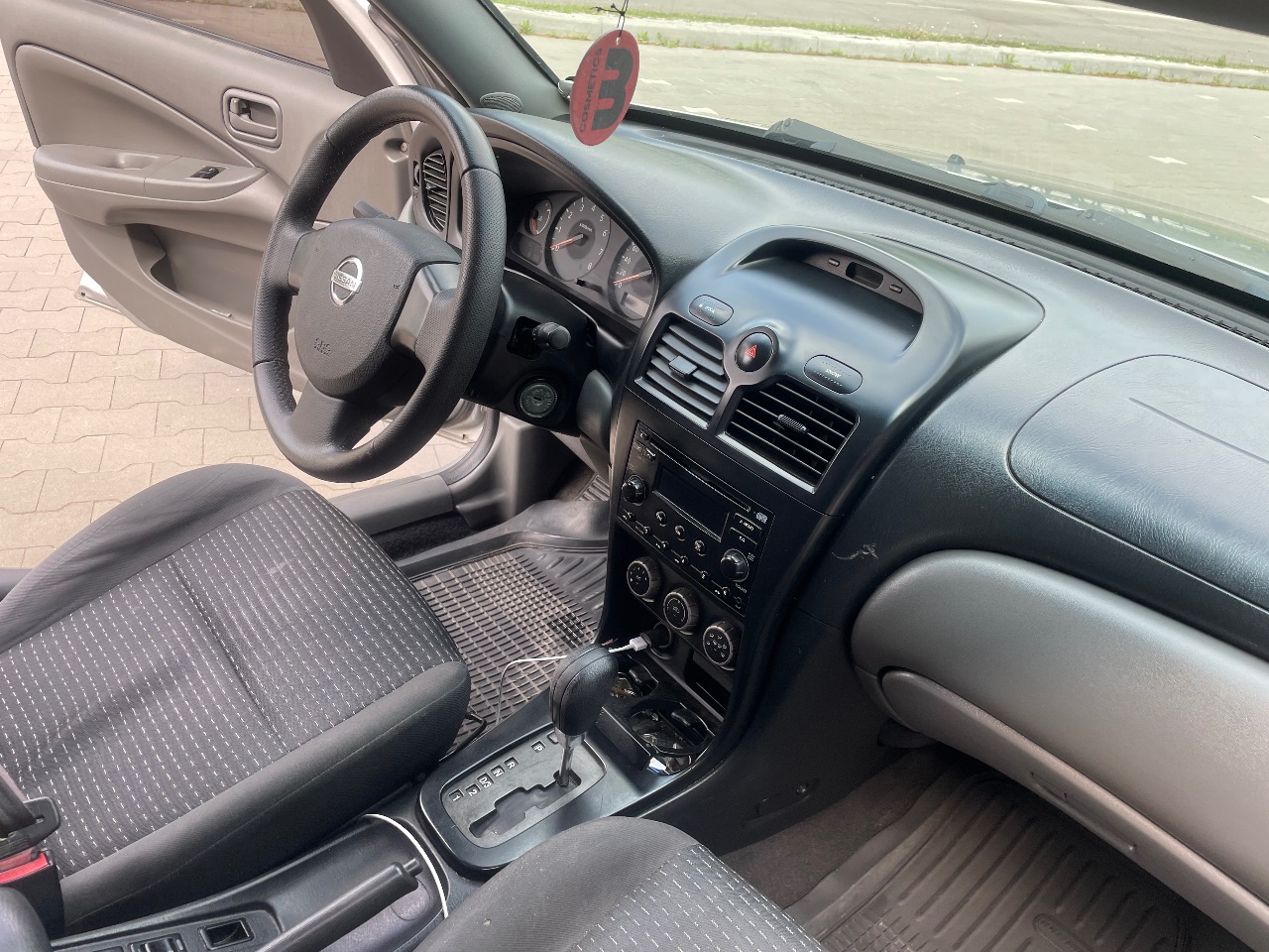 Nissan Almera Classic - фото 9