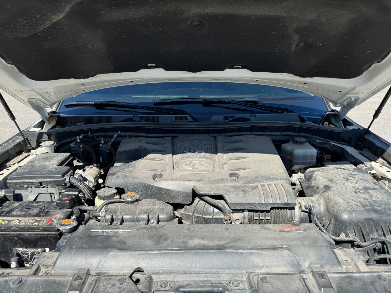 Infiniti QX56 - фото 27