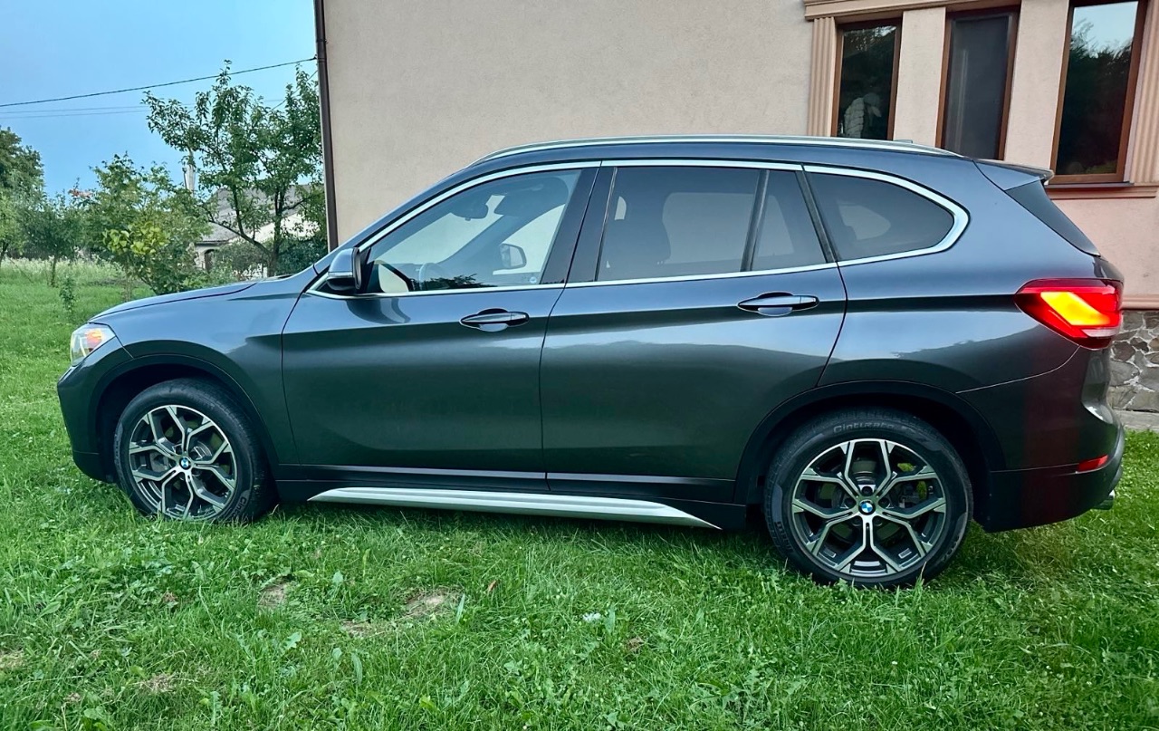 BMW X1 - фото 25