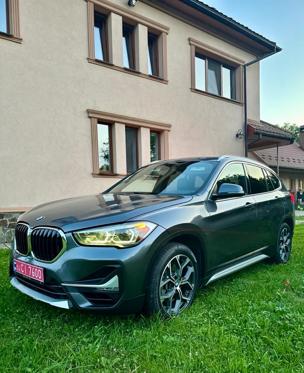 BMW X1 - фото 7