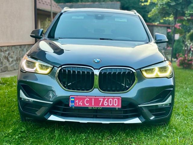 BMW X1 - фото 2