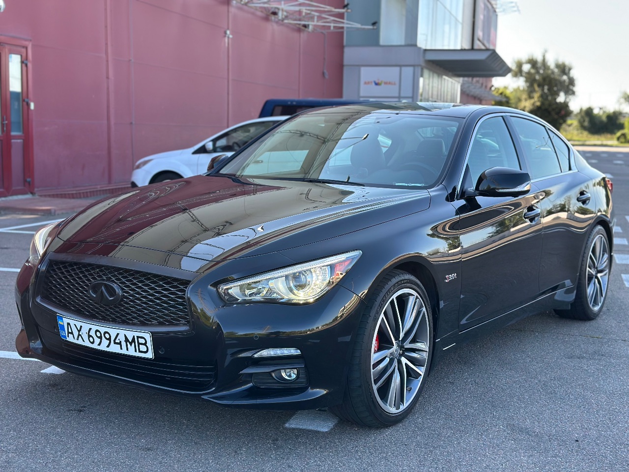 Infiniti Q50 - фото 7