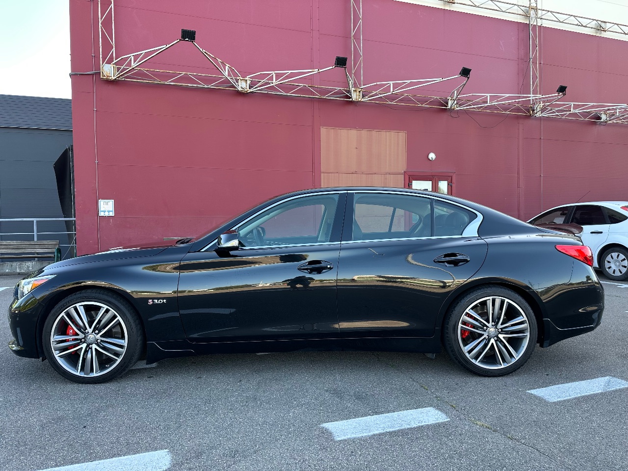 Infiniti Q50 - фото 5