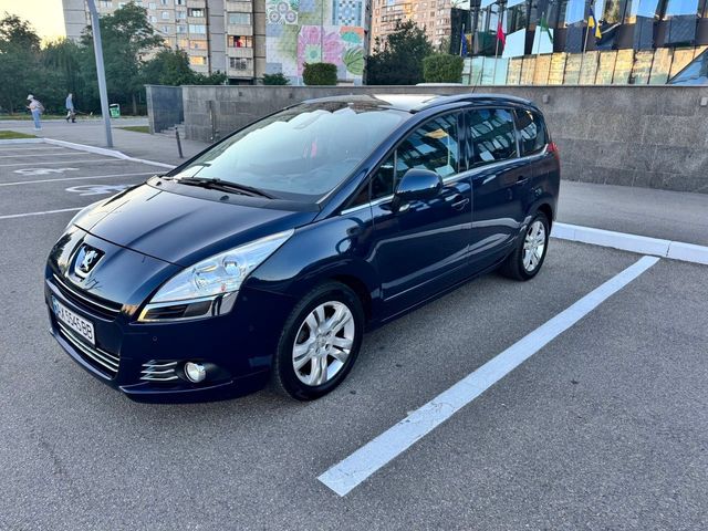 Peugeot 5008 - фото 2
