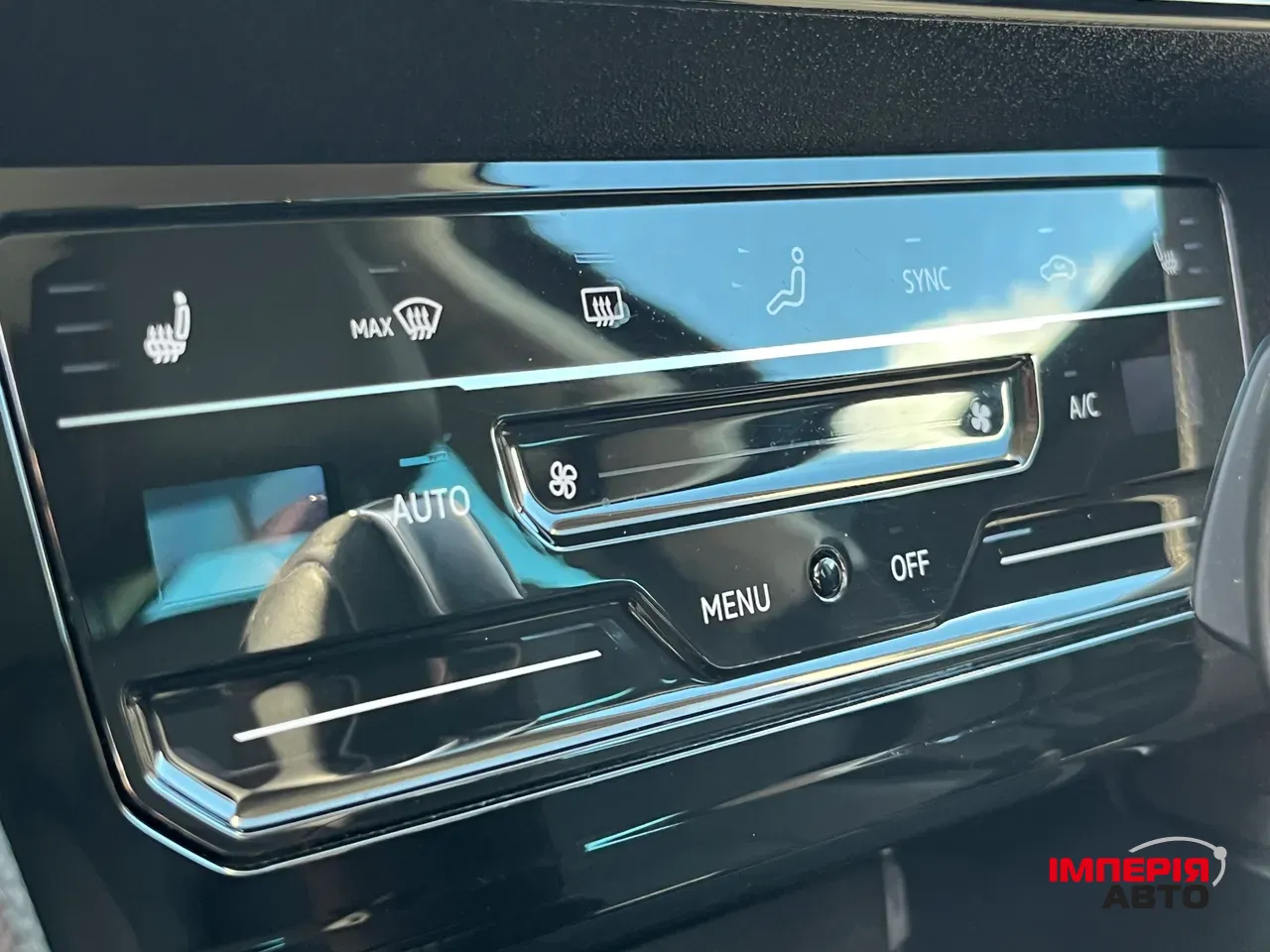 Volkswagen Passat - фото 13