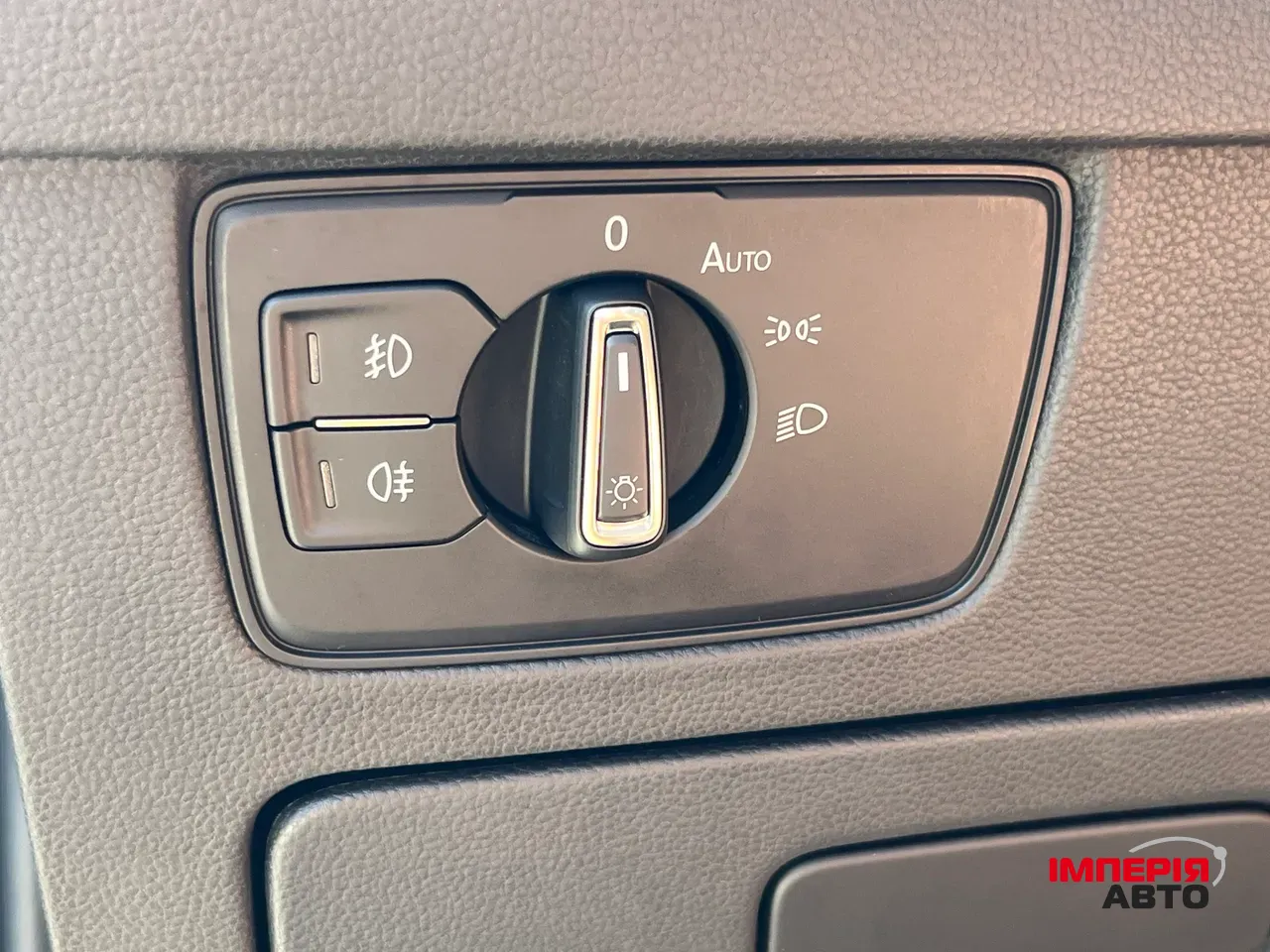 Volkswagen Passat - фото 14